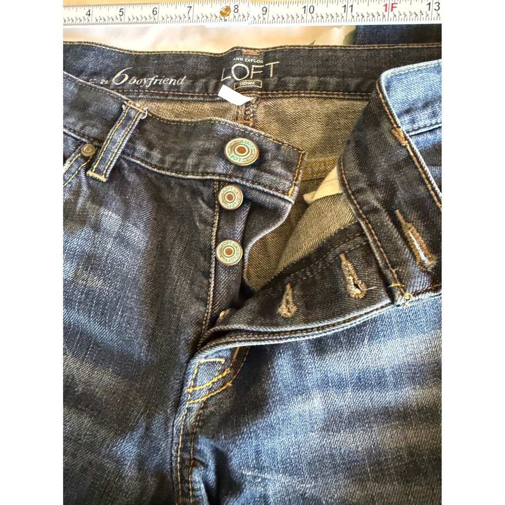 Ann Taylor Loft Boyfriend Jeans Distressed Ripped Blue Denim Button Fly Size 6 - Picture 3 of 12
